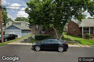 7 Thompson St, Dumont, NJ 07628