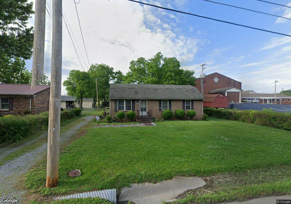 123 E Cedar St, Shelbyville, TN 37160 - photo 1