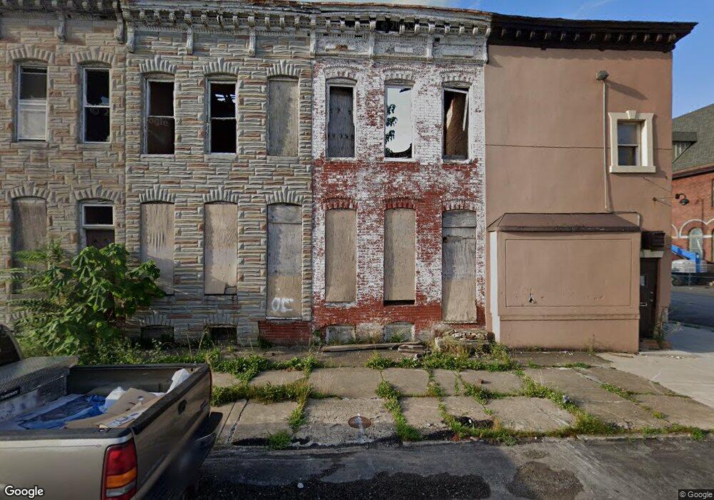 1903 E Oliver St, Baltimore, MD 21213 - photo 1