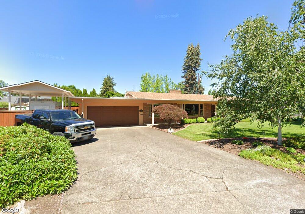 2127 Law Ln, Eugene, OR 97401 - photo 1