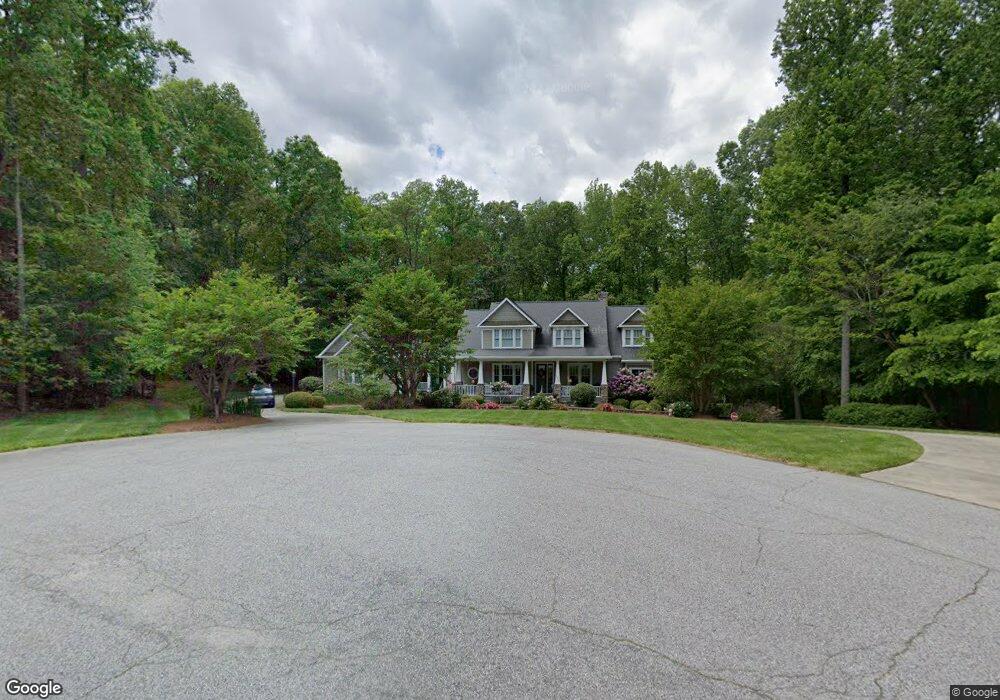 5304 River Thicket Ct, Jamestown, NC 27282 - photo 1