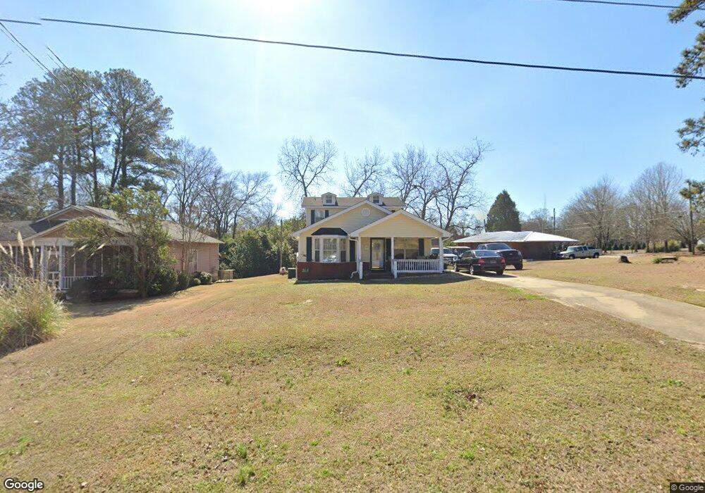 735 W Barbour St, Eufaula, AL 36027 - photo 1