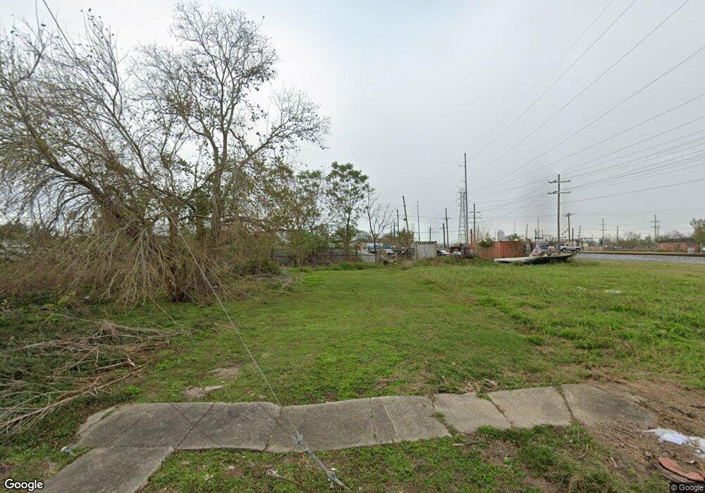 2709 Metropolitan St, New Orleans, LA 70126 - photo 1