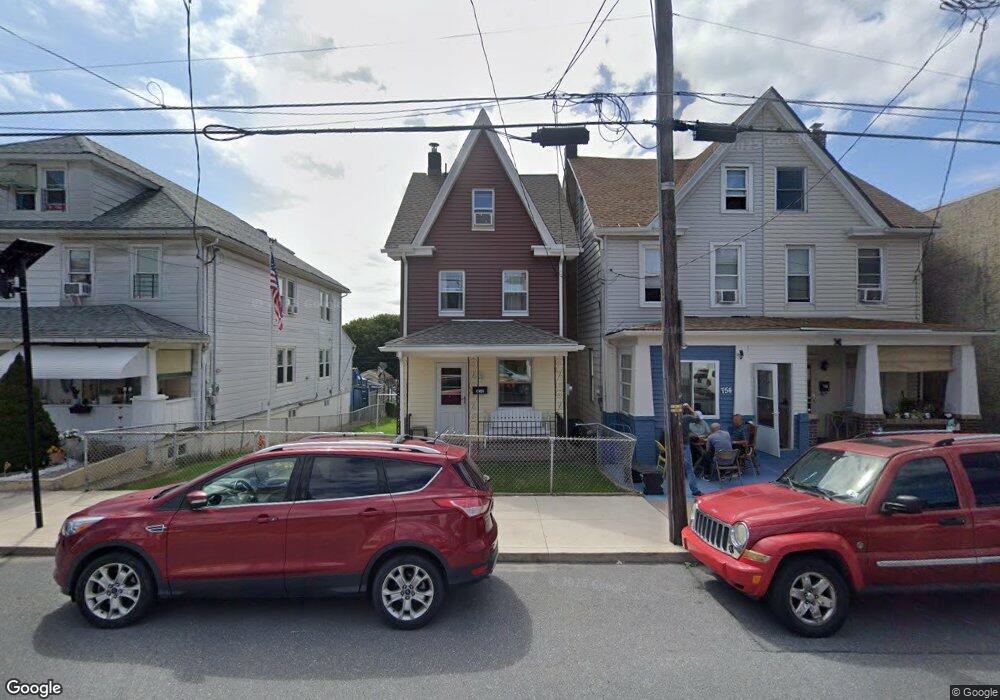 752 N Locust St, Hazleton, PA 18201 - photo 1