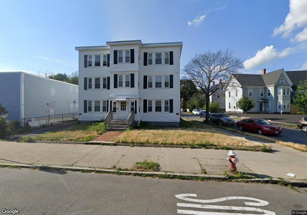 145 N Common St unit 4, Lynn, MA 01905 - photo 1