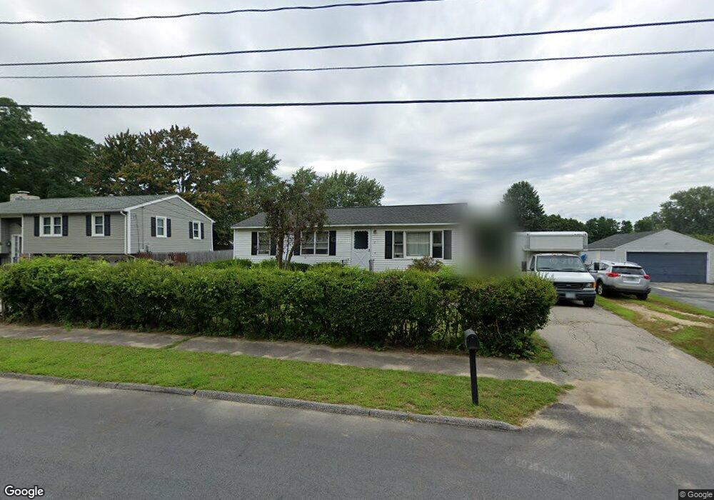 10 Waltham Dr, Nashua, NH 03060 - photo 1