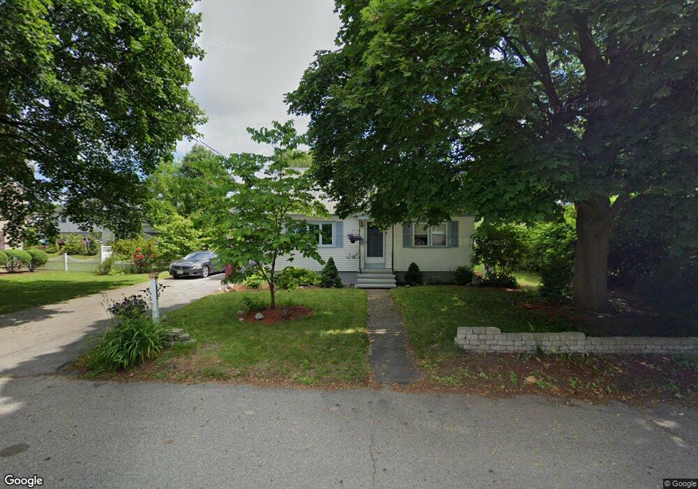 129 Dracut St, Lowell, MA 01854 - photo 1