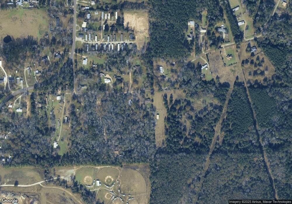 875 Holmes Rd, Lufkin, TX 75904 - photo 1