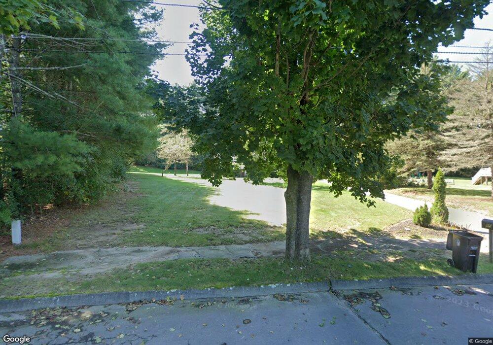 25 Alderbrook Ct, Wrentham, MA 02093 - photo 1