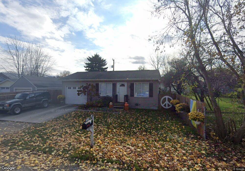 1220 Russell Ct, Port Huron, MI 48060 - photo 1