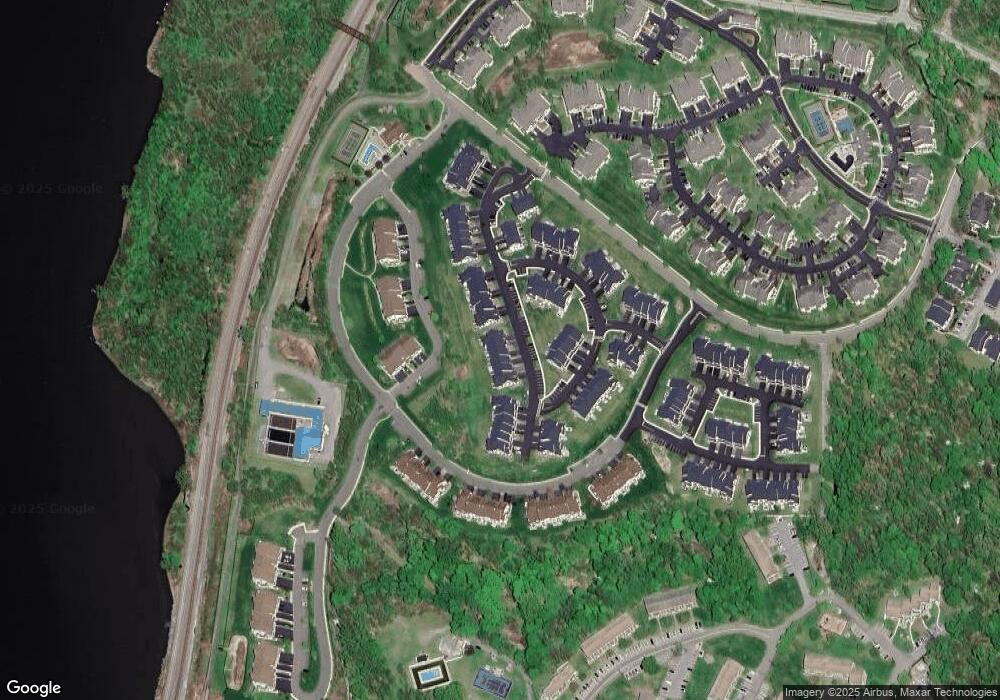 44 Champlain Way unit 72, Beacon, NY 12508 - photo 1