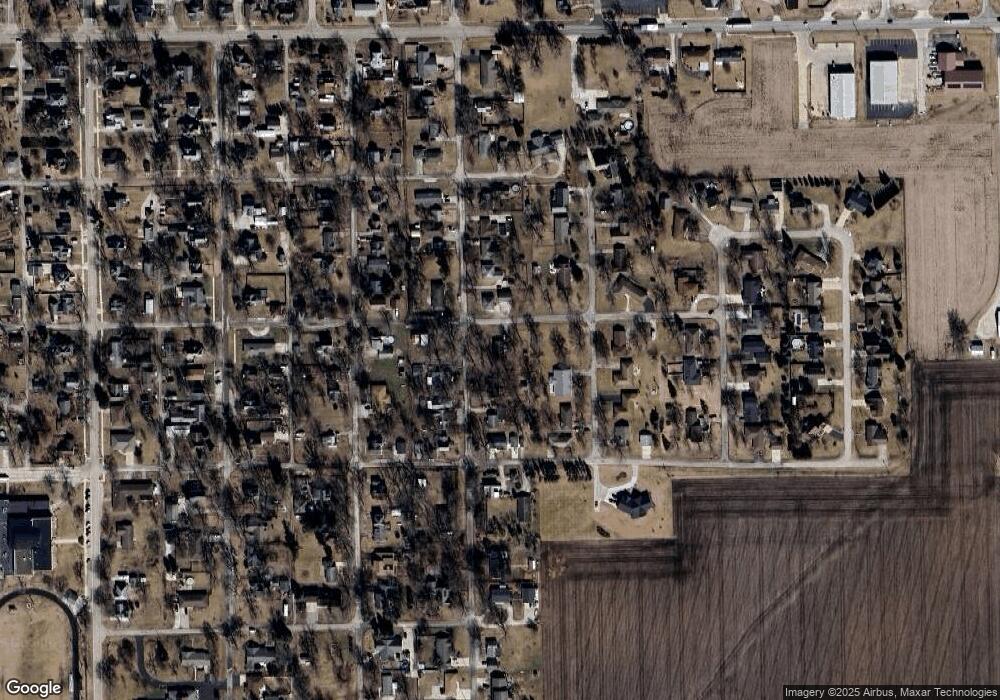 601 Grant St, Chenoa, IL 61726 - photo 1