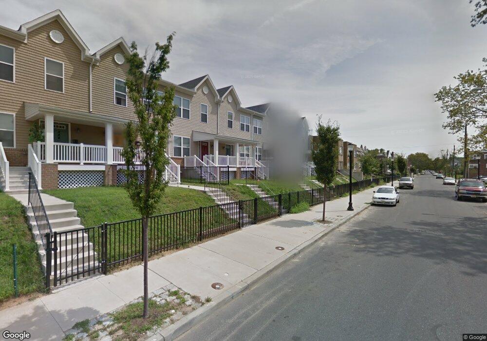 252 Boyd St, Camden, NJ 08105 - photo 1