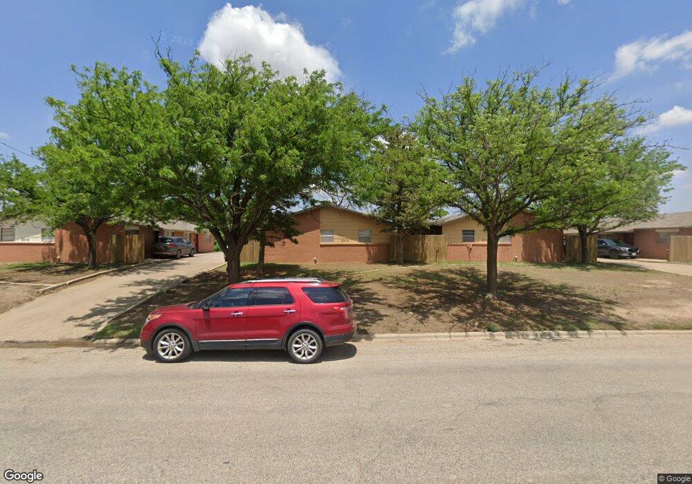 2310 W 16th St, Plainview, TX 79072 - photo 1