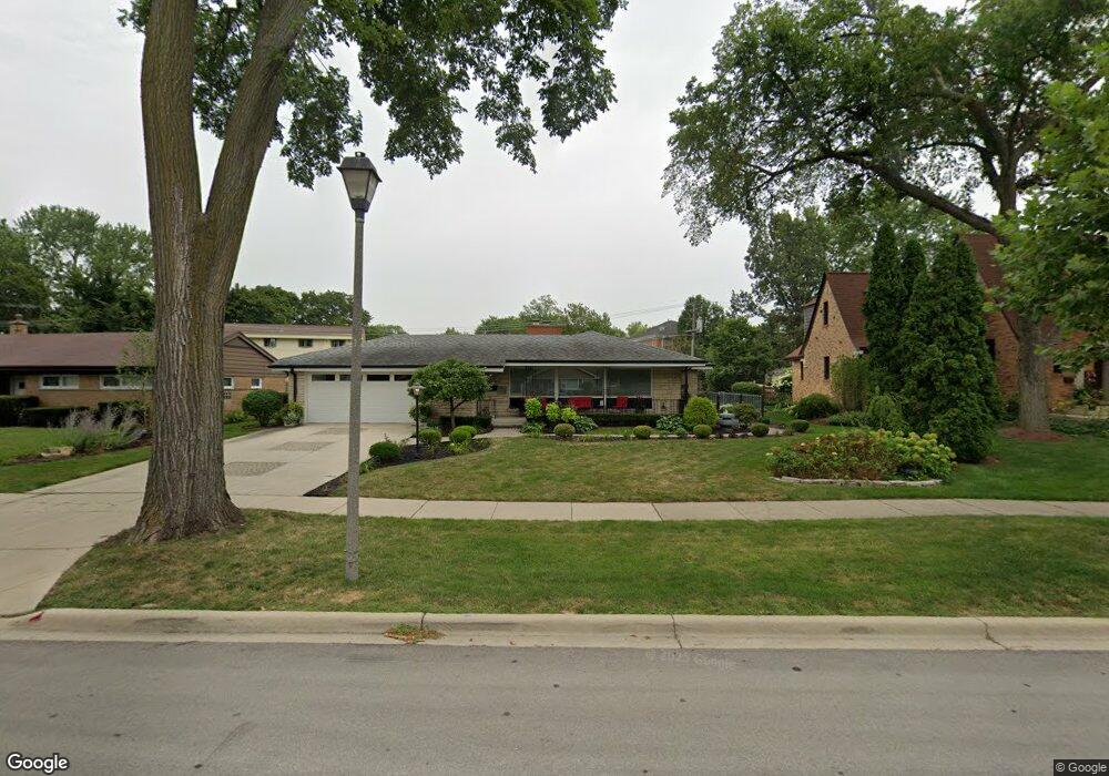 325 E South St, Elmhurst, IL 60126 - photo 1