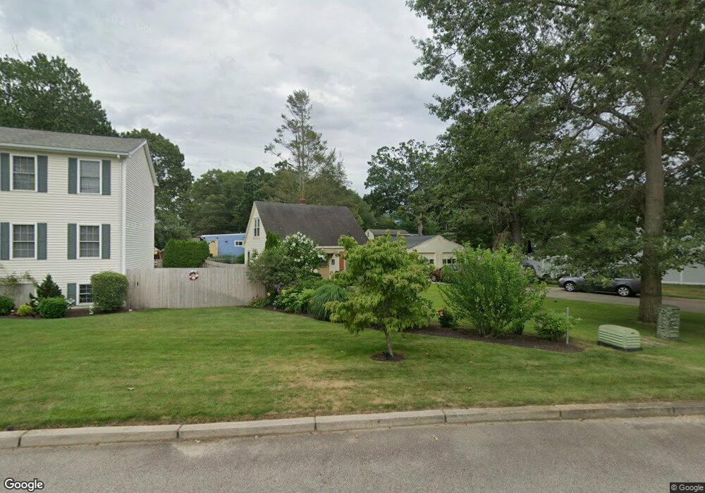 24 Mckay Ct, Warwick, RI 02889 - photo 1