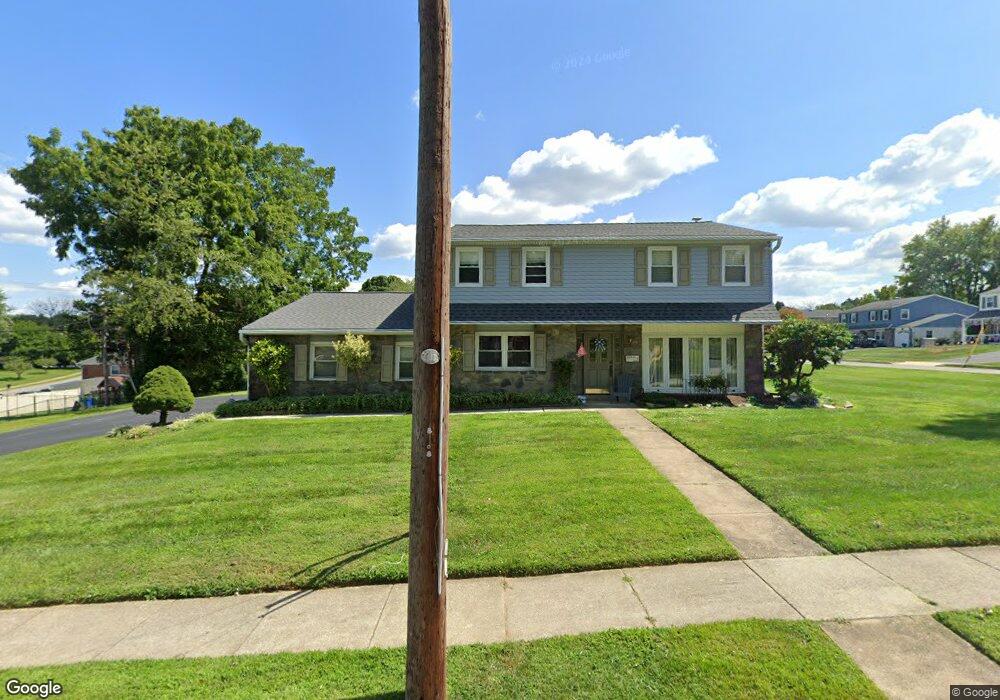 203 Beechtree Dr, Broomall, PA 19008 - photo 1