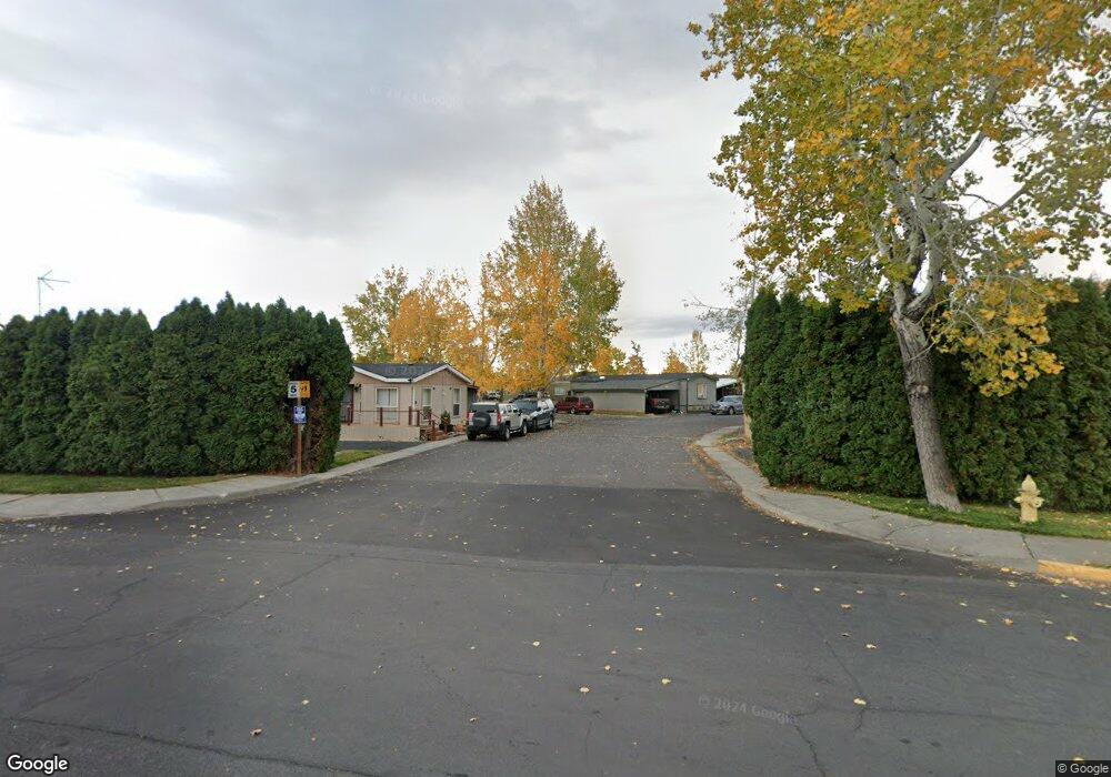 127 NW 15th St, Redmond, OR 97756 - photo 1