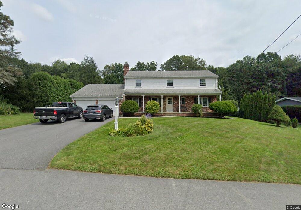 24 Birchwood Dr, Holden, MA 01520 - photo 1