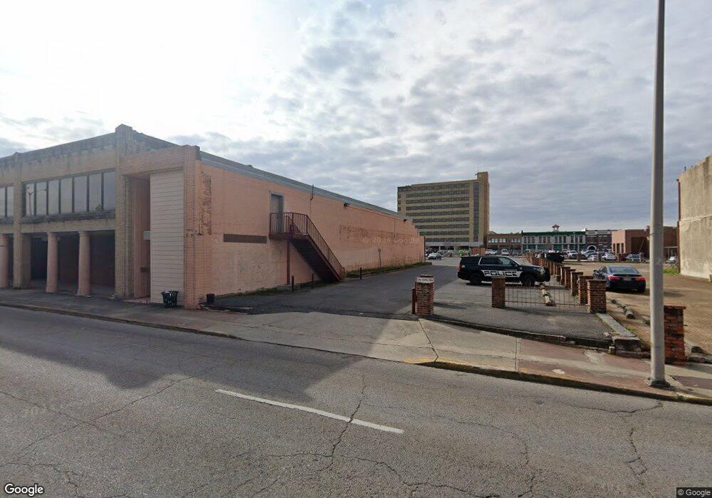 320 Broad St, Lake Charles, LA 70601 - photo 1