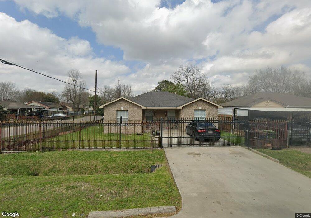 43 Fichter St, Houston, TX 77022 - photo 1