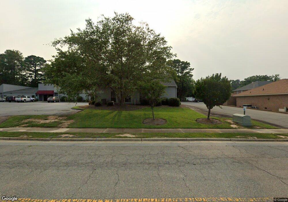 2565 Ravenhill Dr, Fayetteville, NC 28303 - photo 1