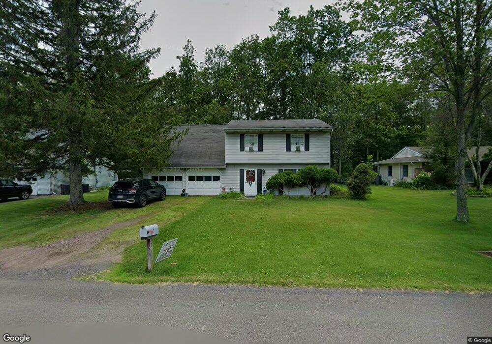 47 Yorktown Rd, Mountain Top, PA 18707 - photo 1