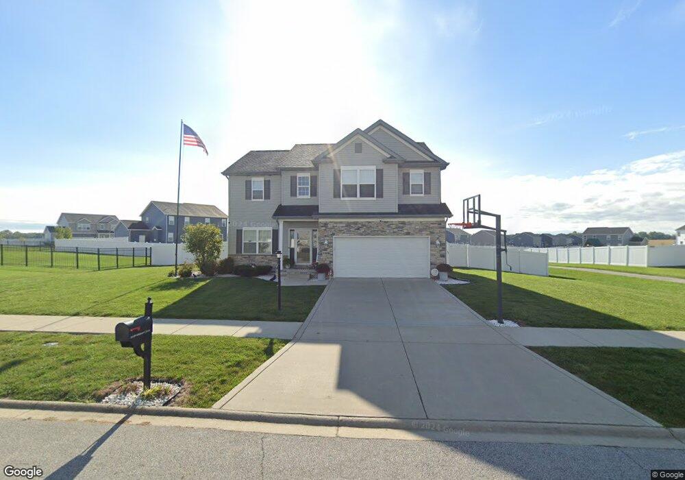 11109 Elkhart Cir, Crown Point, IN 46307 - photo 1