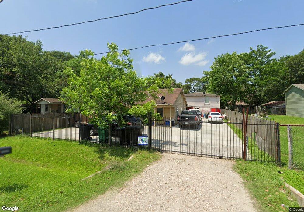 8829 Allwood St, Houston, TX 77016 - photo 1