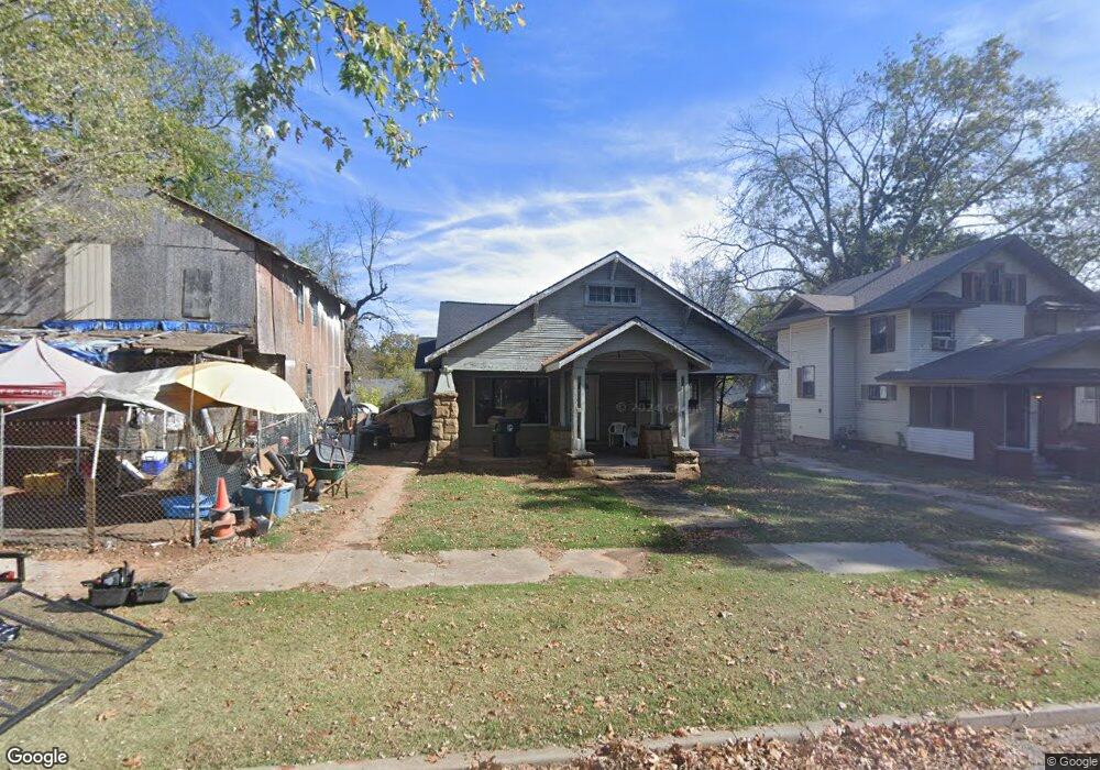 907 S Alabama Ave, Okmulgee, OK 74447 - photo 1