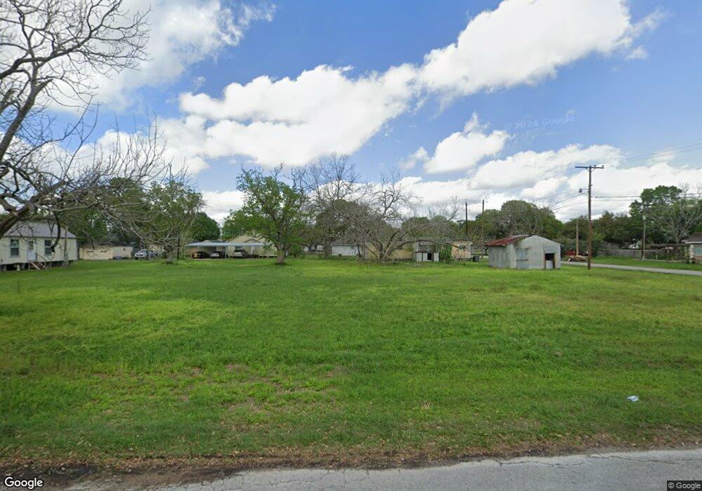 2513 3rd St, Bay City, TX 77414 - photo 1