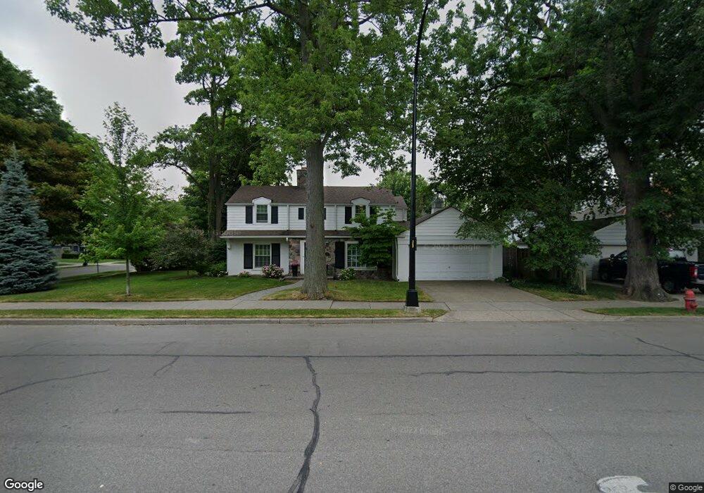 49 Edgemere Rd, Grosse Pointe Farms, MI 48236 - photo 1