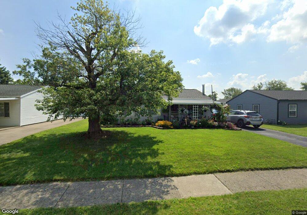 444 Daytona Rd, Columbus, OH 43228 - photo 1