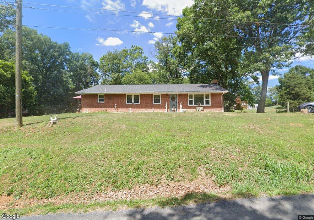 211 Turkey Knob Rd, Quicksburg, VA 22847 - photo 1