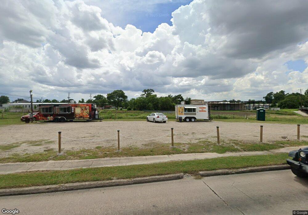 5115 Tc Jester Blvd, Houston, TX 77091 - photo 1