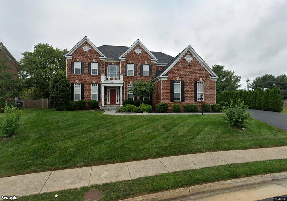12811 Netherleigh Place, Herndon, VA 20171 - photo 1