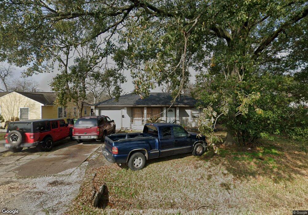 13375 Force St, Houston, TX 77015 - photo 1