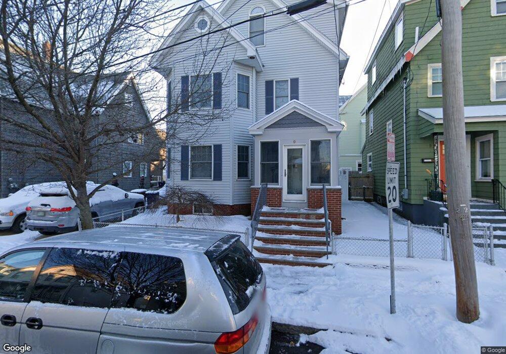 9 Chestnut St, Everett, MA 02149 - photo 1
