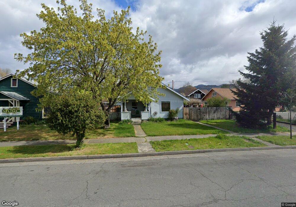 220 SW K St, Grants Pass, OR 97526 - photo 1