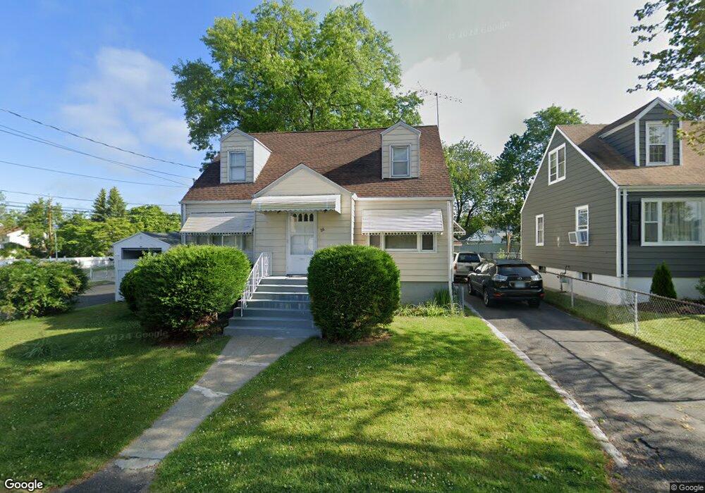 38 Peace St, Stratford, CT 06615 - photo 1