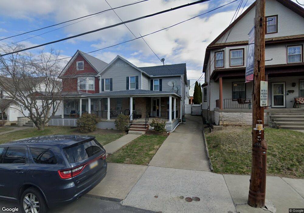 1611 Electric St, Scranton, PA 18509 - photo 1