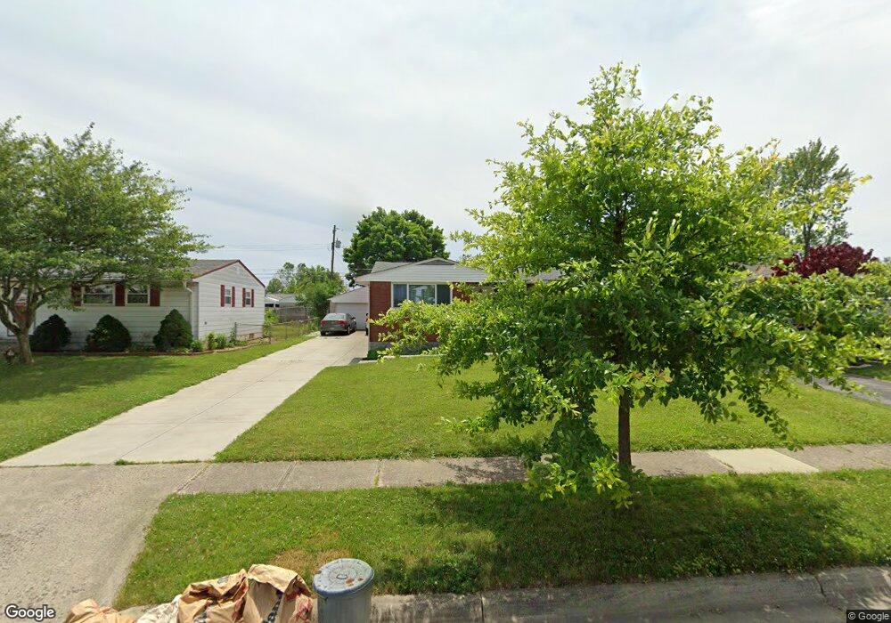 3921 Sexton Dr, Columbus, OH 43228 - photo 1