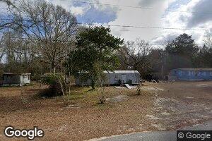1384 Calhoun St, Soperton, GA 30457
