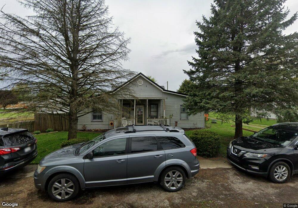 407 W Main St, Windfall, IN 46076 - photo 1