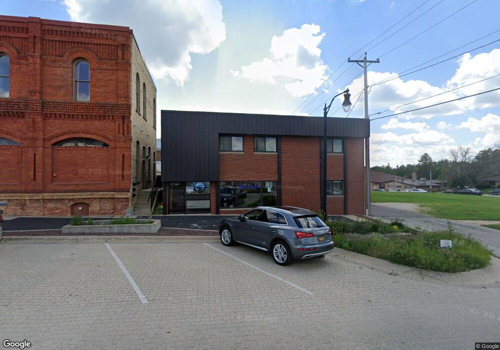 107 W Elm St, West Union, IA 52175 - photo 1