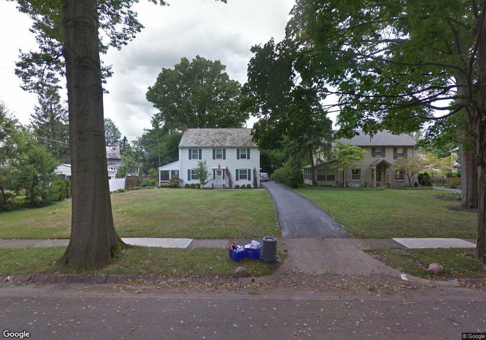 353 Stanbery Ave, Columbus, OH 43209 - photo 1