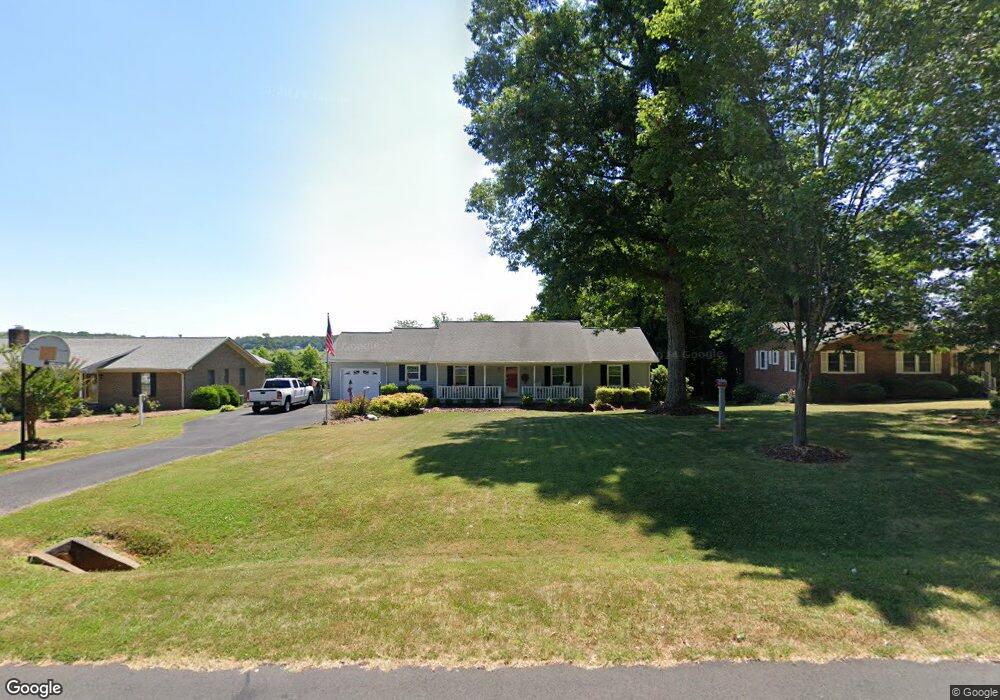 956 Rockcliff Terrace, Asheboro, NC 27205 - photo 1