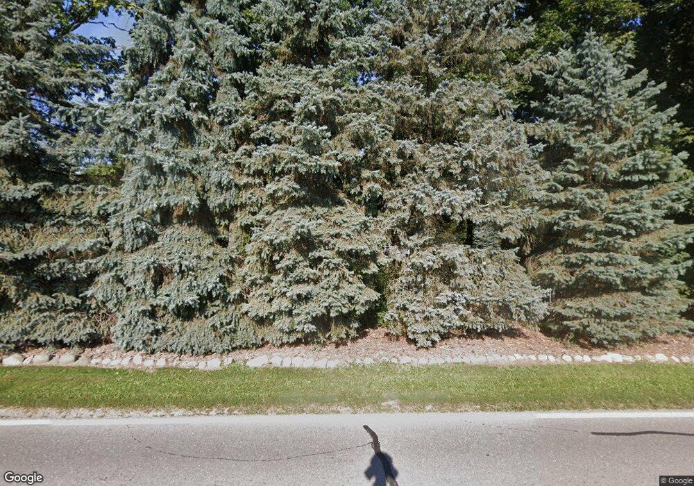 405 N Freer Rd, Chelsea, MI 48118 - photo 1