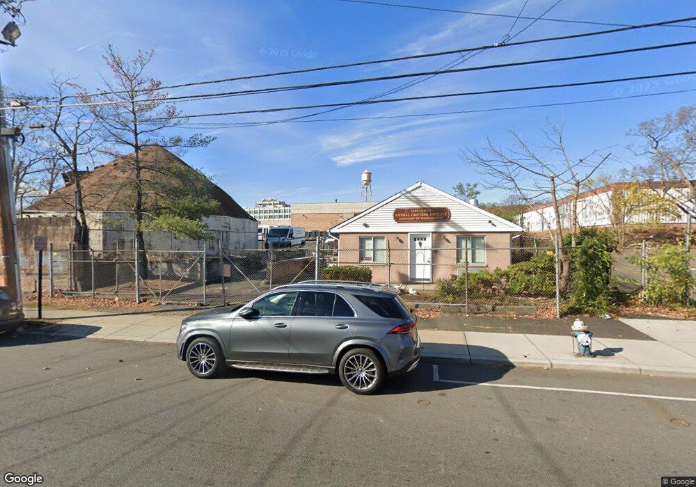 303 Watchung Ave unit 12, West Orange, NJ 07052 - photo 1