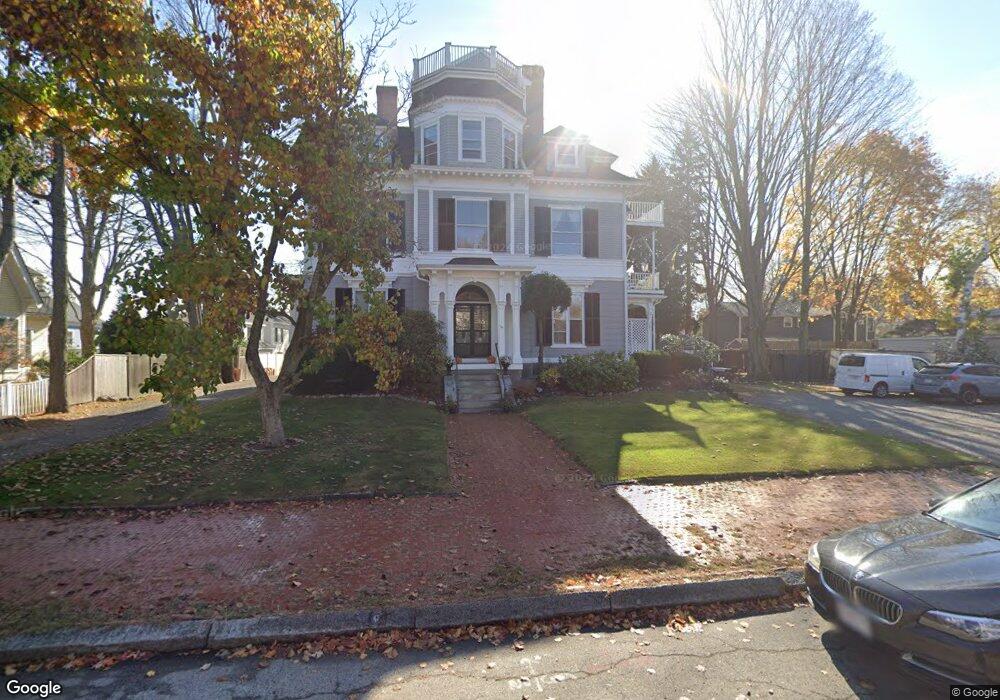 39 Broad St unit one, Newburyport, MA 01950 - photo 1